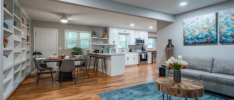 Spacious living and dining area