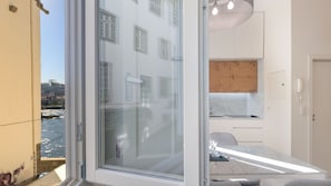 Partial view to the river from the living area's windows #breathtaking #sweet #lovelystay #airbnbporto