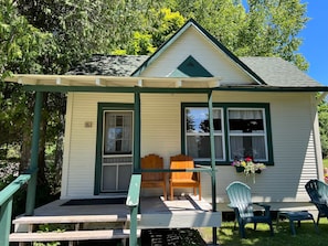 No. 8 Cabin porch