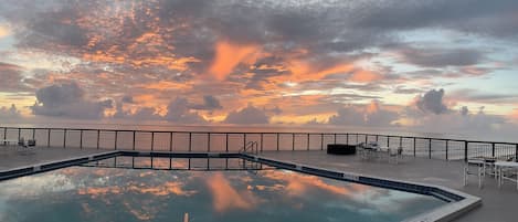 Heated rooftop pool. 