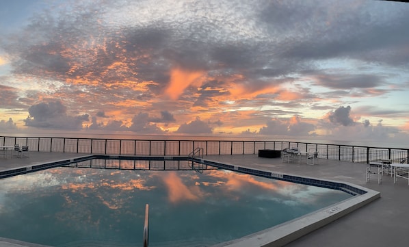 Heated rooftop pool. 