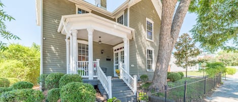 In the heart of a historic district next to downtown Lynchburg