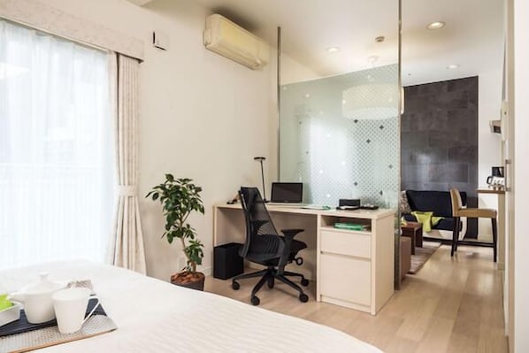 Entire room