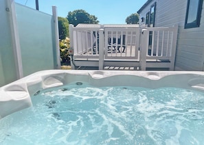 Perranporth VIP Lodge 2 Bed Hot Tub - St Agnes Holiday Park, Blackwater, St Agnes