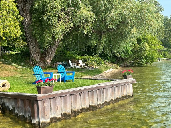 Outdoors - Fire pit, swing and jetty (part of the waterfront)
