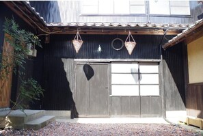 Facility entrance 2