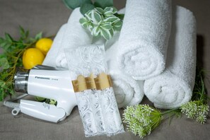 Bathroom amenities