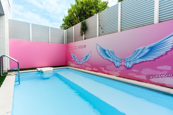 private pool