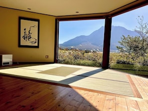 Tatami corner