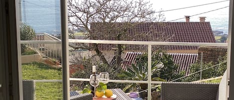 Balkon mit Meerblick