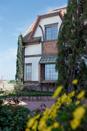 Entrance to the Inn