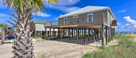 Dauphin Island Vacation Rental | 3BR | 2BA | Stairs Required | 1,485 Sq Ft