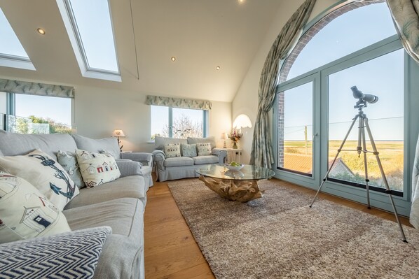 Anchorage, Salthouse: First floor sitting area with marsh views