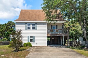 KDN9330: Best Kept Secret | Front Exterior