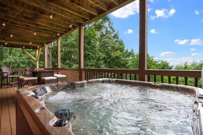 Bain à remous extérieur