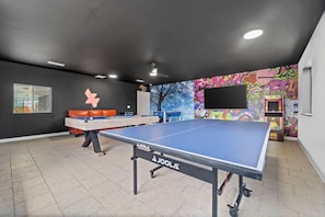 Spielezimmer