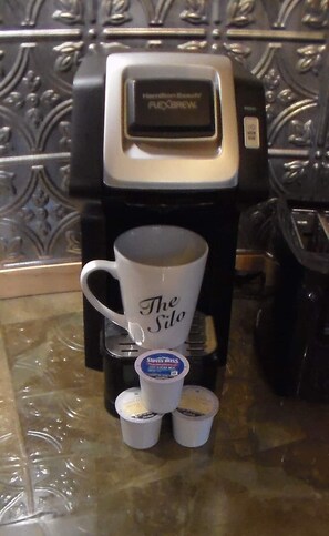 Kaffee und/oder Kaffeemaschine