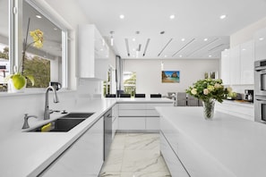 You will love the White Kitchen to make the Best Recipes