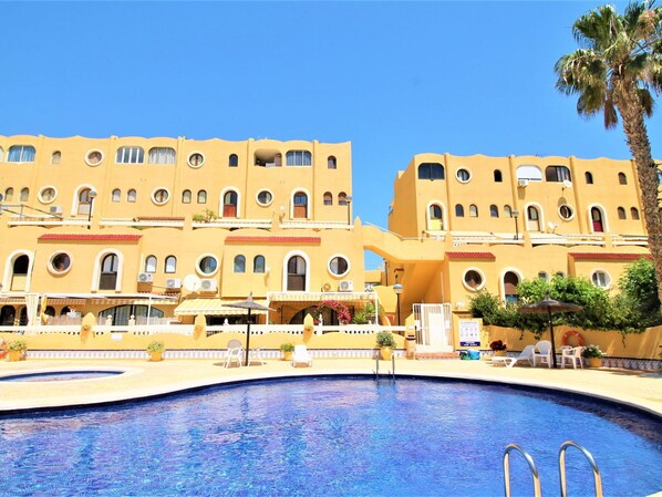 Water, Sky, Property, Building, Azure, Tree, Body Of Water, Plant, Swimming Pool, Leisure
