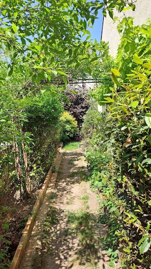 Passage du jardin