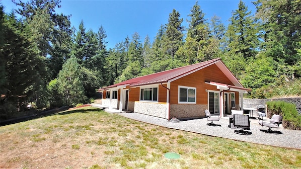 Welcome to your cabin in the woods!