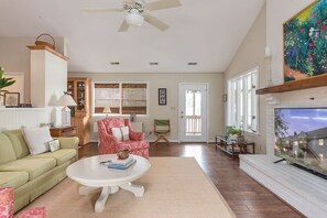 Main level family room open to kitchen
