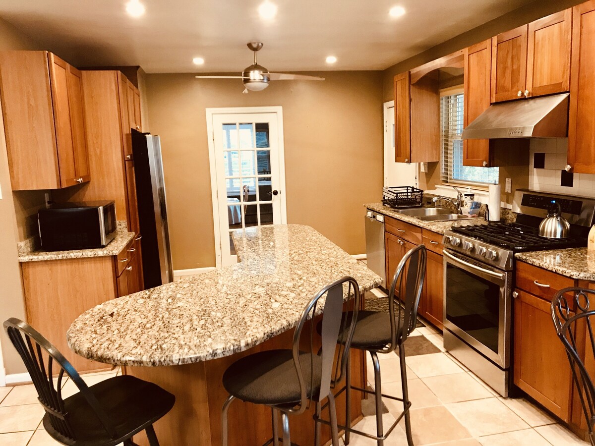 Country Living, with City Convenience