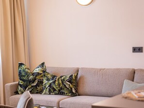 Meubles, Design Intérieur, Canapé, Salon, Textile, Domicile, Pièce, Throw Pillow, Rose, Éclairage