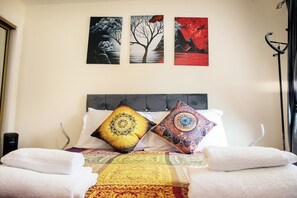 Bedroom 1 (1)