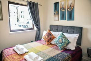 Bedroom 2 (1)