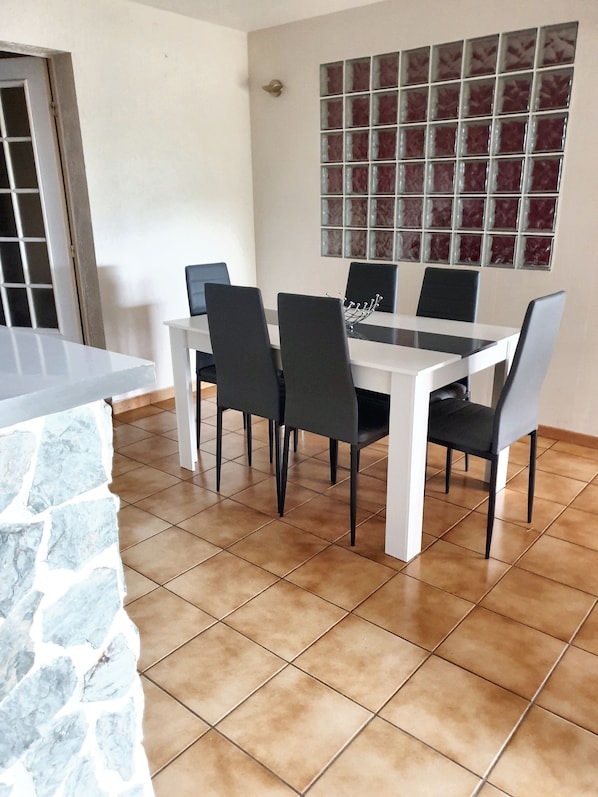 Dining room