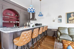 Parlour House | Revival St Collection