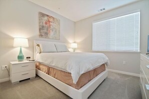 North Peninsula Menlo Park 1 Bedroom Bedroom