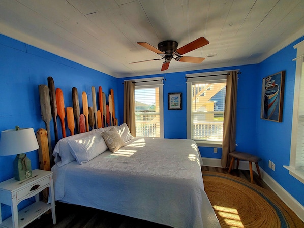Master bedroom with king size bed & hand made nautical headboard