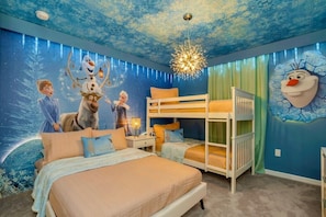 This villa has a total of 7 bedrooms.