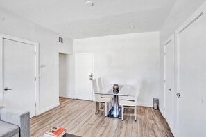Oklassificerad bild, 4 av 15, knapp