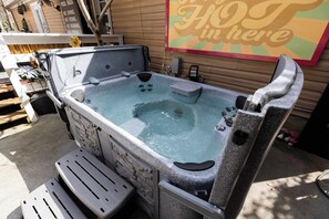屋外スパ浴槽