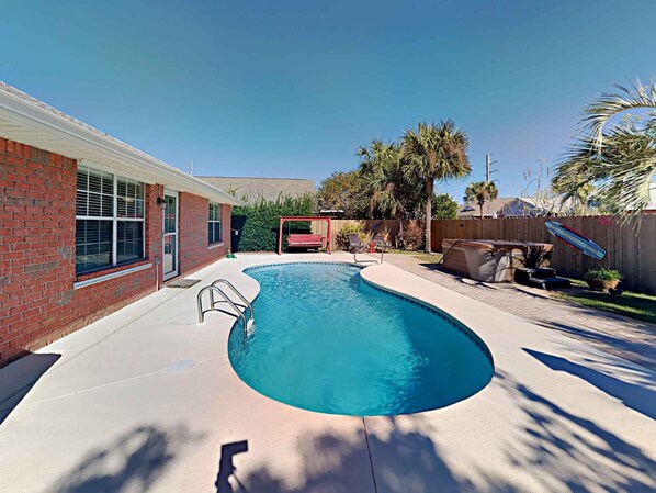 Pool