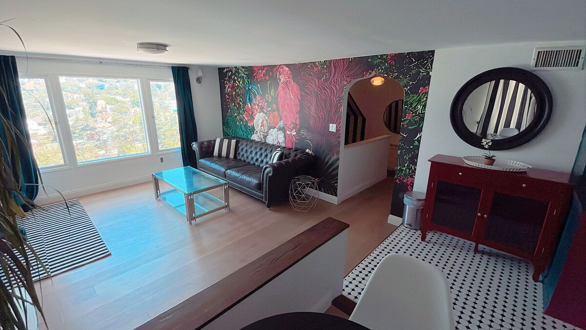 Stunning apartment with spectacular view