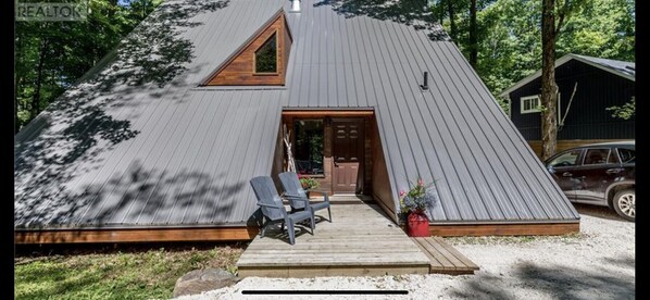Moonstone Chalet!