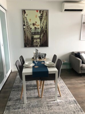 Good sized dining table, with comfy chairs