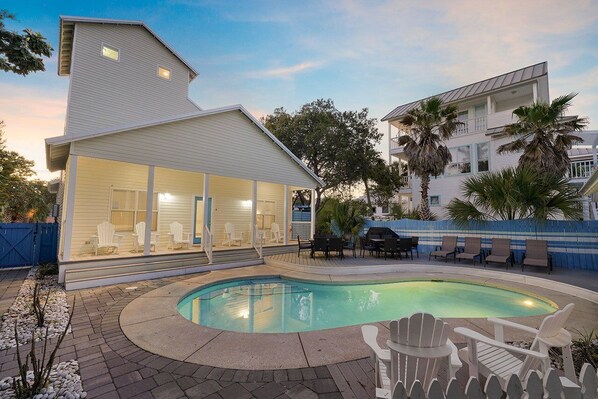 Flirty Flamingo - Pet-Friendly Vacation Rental House Near Beach with Game Room, Private Pool, & Carriage House in Crystal Beach, Florida  - Five Star Properties Destin/30A