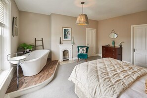 One Mulgrave Place, Whitby - Host & Stay