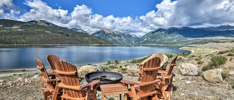 Twin Lakes Vacation Rental | 4BR | 3BA | 3,050 Sq Ft | Stairs Required