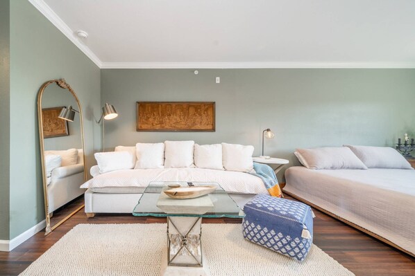 Sofa | Living Room | Smart TV