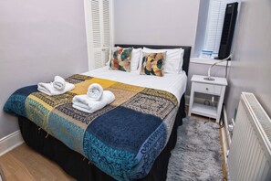 Double bed (1)