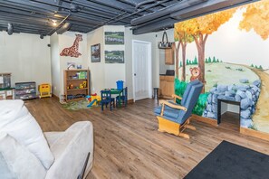 Finished Basement, Kids Play Zone