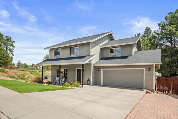 Front Exterior of the home