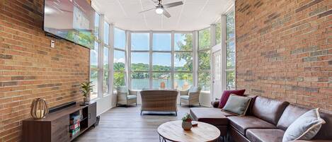 Spectacular views of the Catawba River from the recreational room!