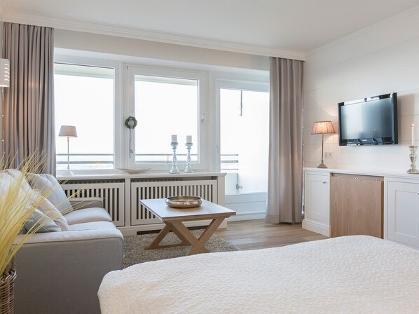 Haus Dünenhof zu Kronprinzen, App. 88, Wohn-Schlafzimmer